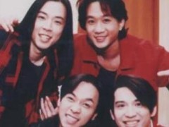 (黄贯中和黄家驹是什么关系)两人并不是亲生兄弟只是同姓