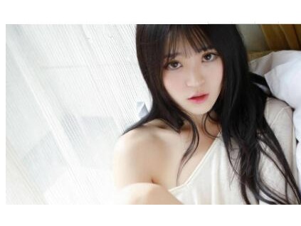 女子称被偷拍怒吼要求检查对方的相册 男方:要没拍砸你手机