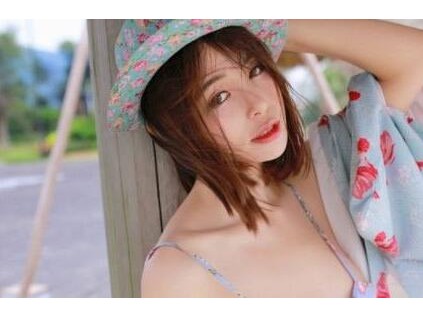 滋色和美宝莲防晒散粉怎么选 滋色和美宝莲防晒散粉哪个好